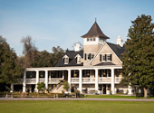 The house at Magnolia Plantation, open for tours daily.