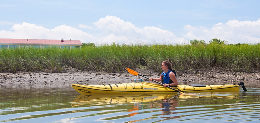 A guest enjoying a tour of Shem Creek.