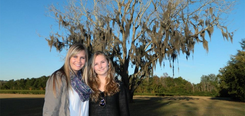 Lea Anna and Medy at the Charleston Tea Plantation